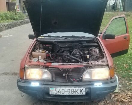 Коричневый Форд Сиерра, объемом двигателя 2 л и пробегом 750 тыс. км за 464 $, фото 1 на Automoto.ua