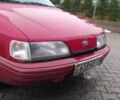 Красный Форд Сиерра, объемом двигателя 1.8 л и пробегом 200 тыс. км за 650 $, фото 3 на Automoto.ua