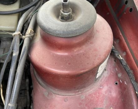 Красный Форд Сиерра, объемом двигателя 1.6 л и пробегом 200 тыс. км за 1450 $, фото 12 на Automoto.ua