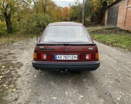 Красный Форд Сиерра, объемом двигателя 1.6 л и пробегом 200 тыс. км за 1450 $, фото 5 на Automoto.ua