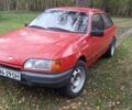 Красный Форд Сиерра, объемом двигателя 2 л и пробегом 230 тыс. км за 900 $, фото 1 на Automoto.ua