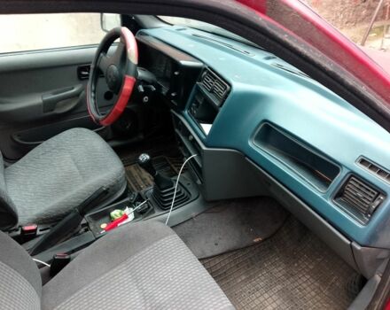 Красный Форд Сиерра, объемом двигателя 1.6 л и пробегом 100 тыс. км за 835 $, фото 3 на Automoto.ua