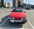Красный Форд Сиерра, объемом двигателя 1.8 л и пробегом 90 тыс. км за 899 $, фото 1 на Automoto.ua