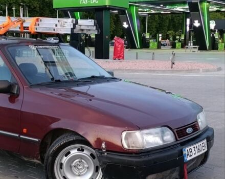 Червоний Форд Сієрра, об'ємом двигуна 2 л та пробігом 1 тис. км за 1800 $, фото 2 на Automoto.ua