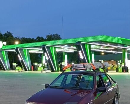 Червоний Форд Сієрра, об'ємом двигуна 2 л та пробігом 1 тис. км за 1800 $, фото 3 на Automoto.ua