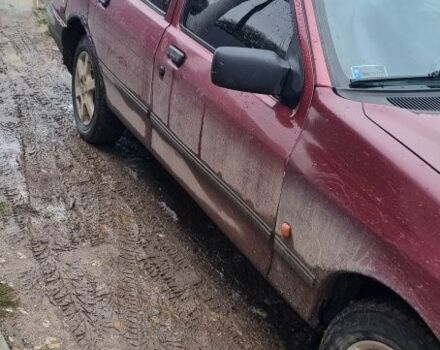 Красный Форд Сиерра, объемом двигателя 0 л и пробегом 1000 тыс. км за 700 $, фото 1 на Automoto.ua