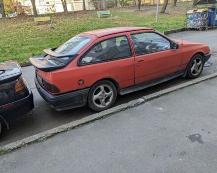 Красный Форд Сиерра, объемом двигателя 1.6 л и пробегом 333 тыс. км за 1072 $, фото 1 на Automoto.ua