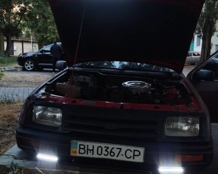 Красный Форд Сиерра, объемом двигателя 2 л и пробегом 60 тыс. км за 416 $, фото 3 на Automoto.ua