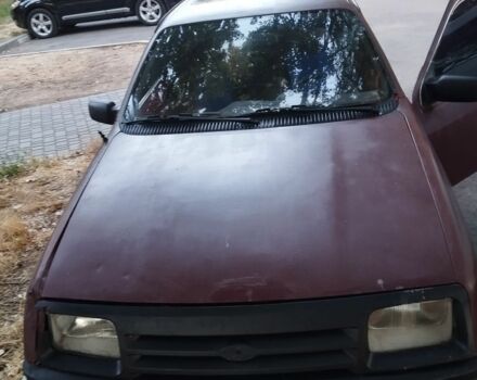 Красный Форд Сиерра, объемом двигателя 2 л и пробегом 60 тыс. км за 416 $, фото 2 на Automoto.ua