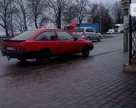 Красный Форд Сиерра, объемом двигателя 2 л и пробегом 100 тыс. км за 800 $, фото 9 на Automoto.ua