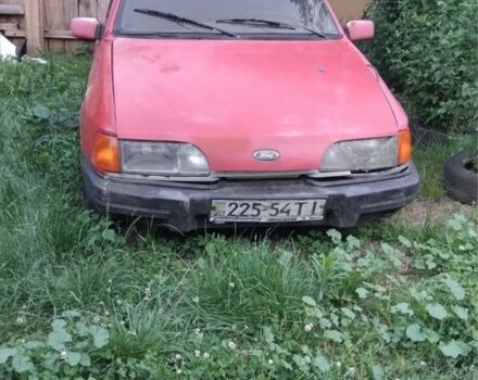 Красный Форд Сиерра, объемом двигателя 0 л и пробегом 2 тыс. км за 500 $, фото 1 на Automoto.ua