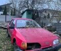 Красный Форд Сиерра, объемом двигателя 2 л и пробегом 200 тыс. км за 500 $, фото 1 на Automoto.ua