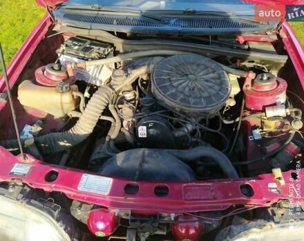 Красный Форд Сиерра, объемом двигателя 1.8 л и пробегом 300 тыс. км за 1000 $, фото 1 на Automoto.ua