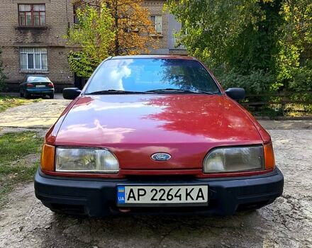 Червоний Форд Сієрра, об'ємом двигуна 2 л та пробігом 0 тис. км за 950 $, фото 1 на Automoto.ua
