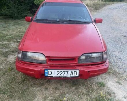 Красный Форд Сиерра, объемом двигателя 2 л и пробегом 3 тыс. км за 1100 $, фото 1 на Automoto.ua