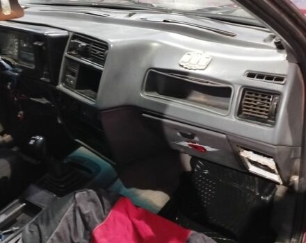 Червоний Форд Сієрра, об'ємом двигуна 2 л та пробігом 100 тис. км за 841 $, фото 5 на Automoto.ua