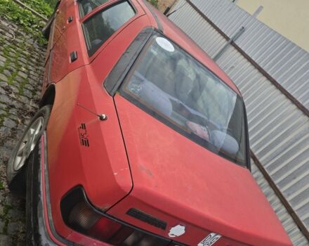 Красный Форд Сиерра, объемом двигателя 1.8 л и пробегом 12 тыс. км за 500 $, фото 5 на Automoto.ua