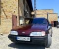 Червоний Форд Сієрра, об'ємом двигуна 2 л та пробігом 0 тис. км за 1300 $, фото 1 на Automoto.ua