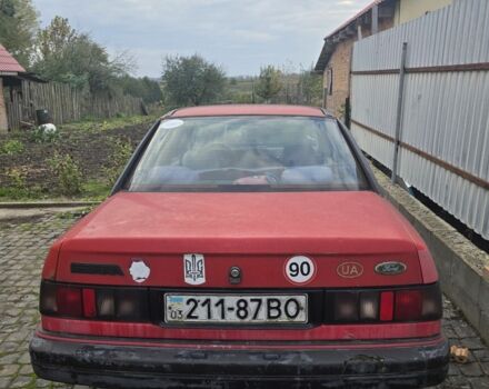 Красный Форд Сиерра, объемом двигателя 1.8 л и пробегом 12 тыс. км за 500 $, фото 4 на Automoto.ua