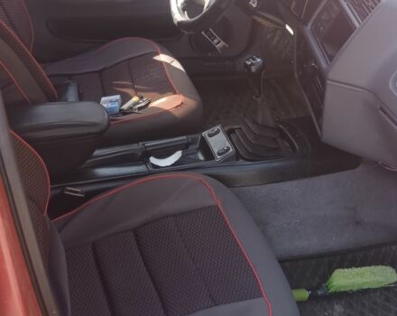 Червоний Форд Сієрра, об'ємом двигуна 2 л та пробігом 3 тис. км за 800 $, фото 5 на Automoto.ua