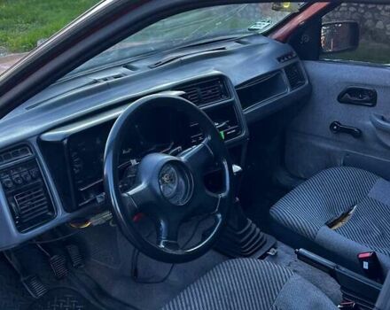 Красный Форд Сиерра, объемом двигателя 1.8 л и пробегом 555 тыс. км за 550 $, фото 5 на Automoto.ua