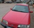 Красный Форд Сиерра, объемом двигателя 2 л и пробегом 135 тыс. км за 499 $, фото 1 на Automoto.ua