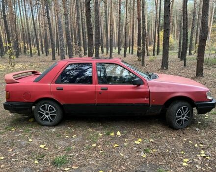 Червоний Форд Сієрра, об'ємом двигуна 2 л та пробігом 3 тис. км за 900 $, фото 1 на Automoto.ua