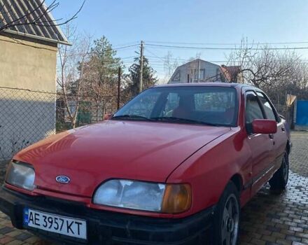 Червоний Форд Сієрра, об'ємом двигуна 1.8 л та пробігом 168 тис. км за 1200 $, фото 1 на Automoto.ua