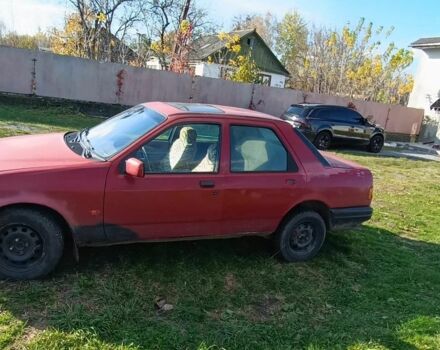 Красный Форд Сиерра, объемом двигателя 2 л и пробегом 333 тыс. км за 350 $, фото 7 на Automoto.ua