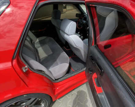 Красный Форд Сиерра, объемом двигателя 2 л и пробегом 970 тыс. км за 2200 $, фото 6 на Automoto.ua