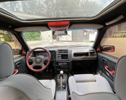 Красный Форд Сиерра, объемом двигателя 2 л и пробегом 970 тыс. км за 2200 $, фото 10 на Automoto.ua