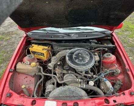 Красный Форд Сиерра, объемом двигателя 1.8 л и пробегом 300 тыс. км за 750 $, фото 8 на Automoto.ua