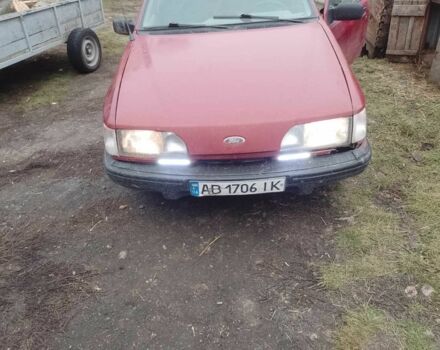 Червоний Форд Сієрра, об'ємом двигуна 1.6 л та пробігом 200 тис. км за 1000 $, фото 3 на Automoto.ua