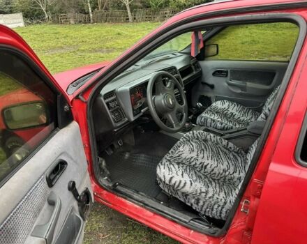 Красный Форд Сиерра, объемом двигателя 1.8 л и пробегом 300 тыс. км за 750 $, фото 3 на Automoto.ua