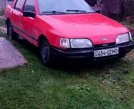 Червоний Форд Сієрра, об'ємом двигуна 1.8 л та пробігом 320 тис. км за 900 $, фото 1 на Automoto.ua