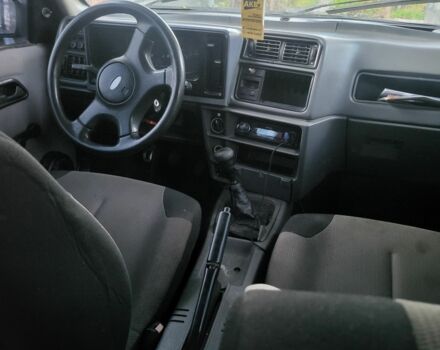 Червоний Форд Сієрра, об'ємом двигуна 2 л та пробігом 200 тис. км за 1500 $, фото 9 на Automoto.ua