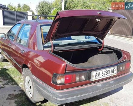 Красный Форд Сиерра, объемом двигателя 1.6 л и пробегом 250 тыс. км за 1500 $, фото 5 на Automoto.ua
