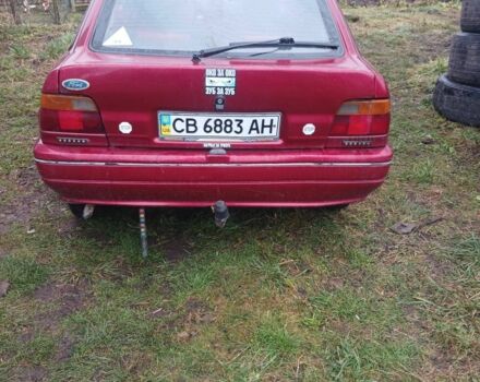 Красный Форд Сиерра, объемом двигателя 1 л и пробегом 555 тыс. км за 700 $, фото 1 на Automoto.ua