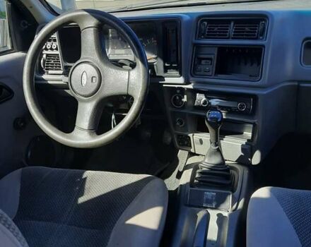 Красный Форд Сиерра, объемом двигателя 1.6 л и пробегом 250 тыс. км за 1500 $, фото 10 на Automoto.ua