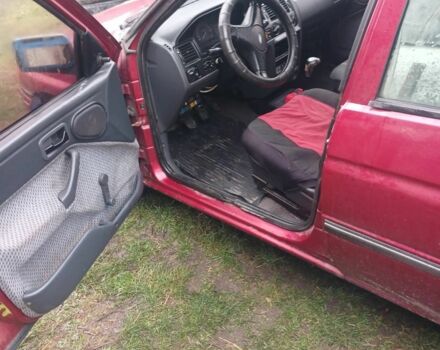 Красный Форд Сиерра, объемом двигателя 1 л и пробегом 555 тыс. км за 700 $, фото 6 на Automoto.ua