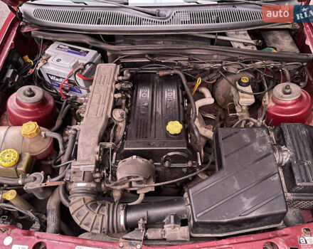 Красный Форд Сиерра, объемом двигателя 1.6 л и пробегом 150 тыс. км за 2400 $, фото 11 на Automoto.ua
