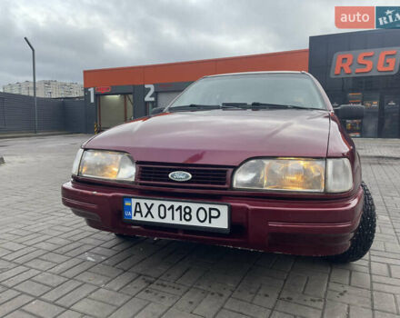 Красный Форд Сиерра, объемом двигателя 1.6 л и пробегом 150 тыс. км за 2400 $, фото 5 на Automoto.ua