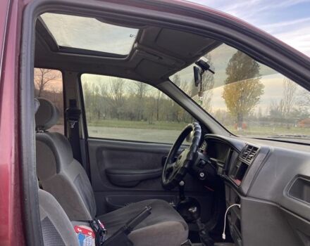 Красный Форд Сиерра, объемом двигателя 2 л и пробегом 350 тыс. км за 1100 $, фото 3 на Automoto.ua