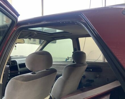 Красный Форд Сиерра, объемом двигателя 2 л и пробегом 350 тыс. км за 1100 $, фото 7 на Automoto.ua