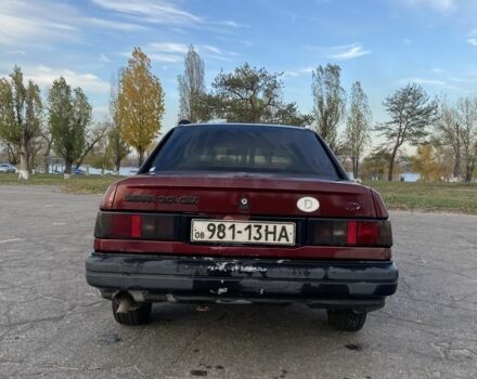 Красный Форд Сиерра, объемом двигателя 2 л и пробегом 350 тыс. км за 1100 $, фото 4 на Automoto.ua