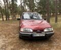 Красный Форд Сиерра, объемом двигателя 1.99 л и пробегом 250 тыс. км за 1500 $, фото 1 на Automoto.ua