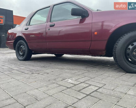 Красный Форд Сиерра, объемом двигателя 1.6 л и пробегом 150 тыс. км за 2400 $, фото 3 на Automoto.ua