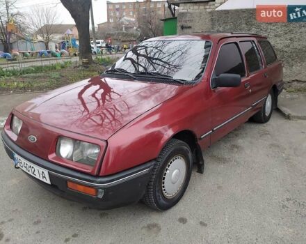 Красный Форд Сиерра, объемом двигателя 1.8 л и пробегом 250 тыс. км за 1800 $, фото 3 на Automoto.ua