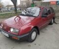 Красный Форд Сиерра, объемом двигателя 1.8 л и пробегом 250 тыс. км за 1800 $, фото 3 на Automoto.ua