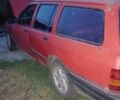 Красный Форд Сиерра, объемом двигателя 2 л и пробегом 270 тыс. км за 500 $, фото 5 на Automoto.ua
